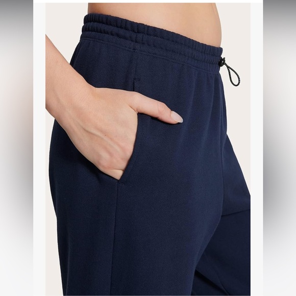 Peloton Classic Gym Sweatpant Unisex - Picture 3 of 9